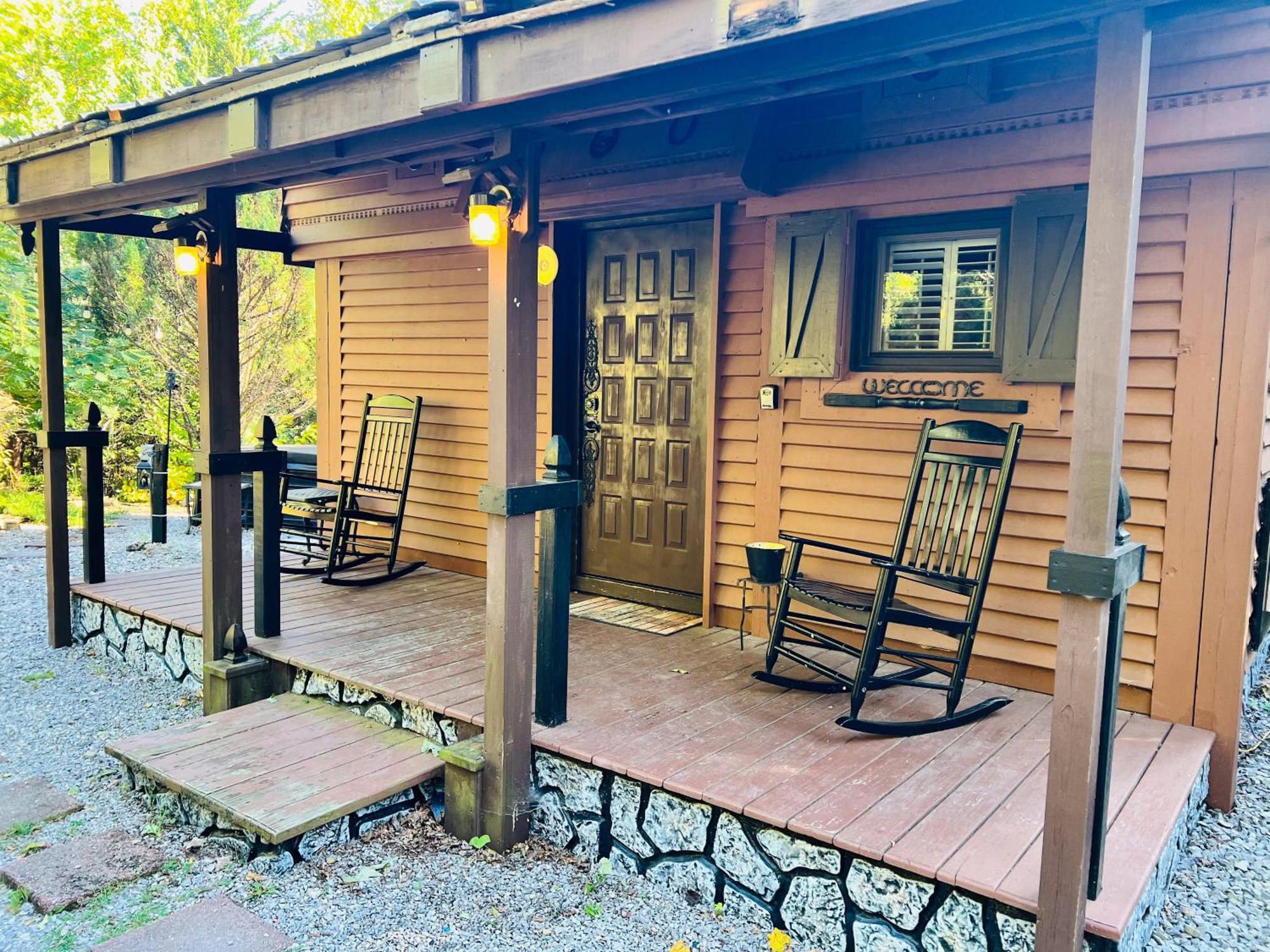 Tiny House, Wifi,Hot Tub,Secluded Villa Cosby Exterior photo